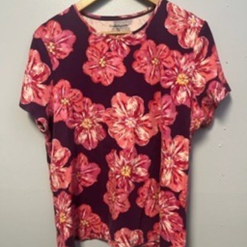 0524-08 Croft & Barrow Floral Tee
